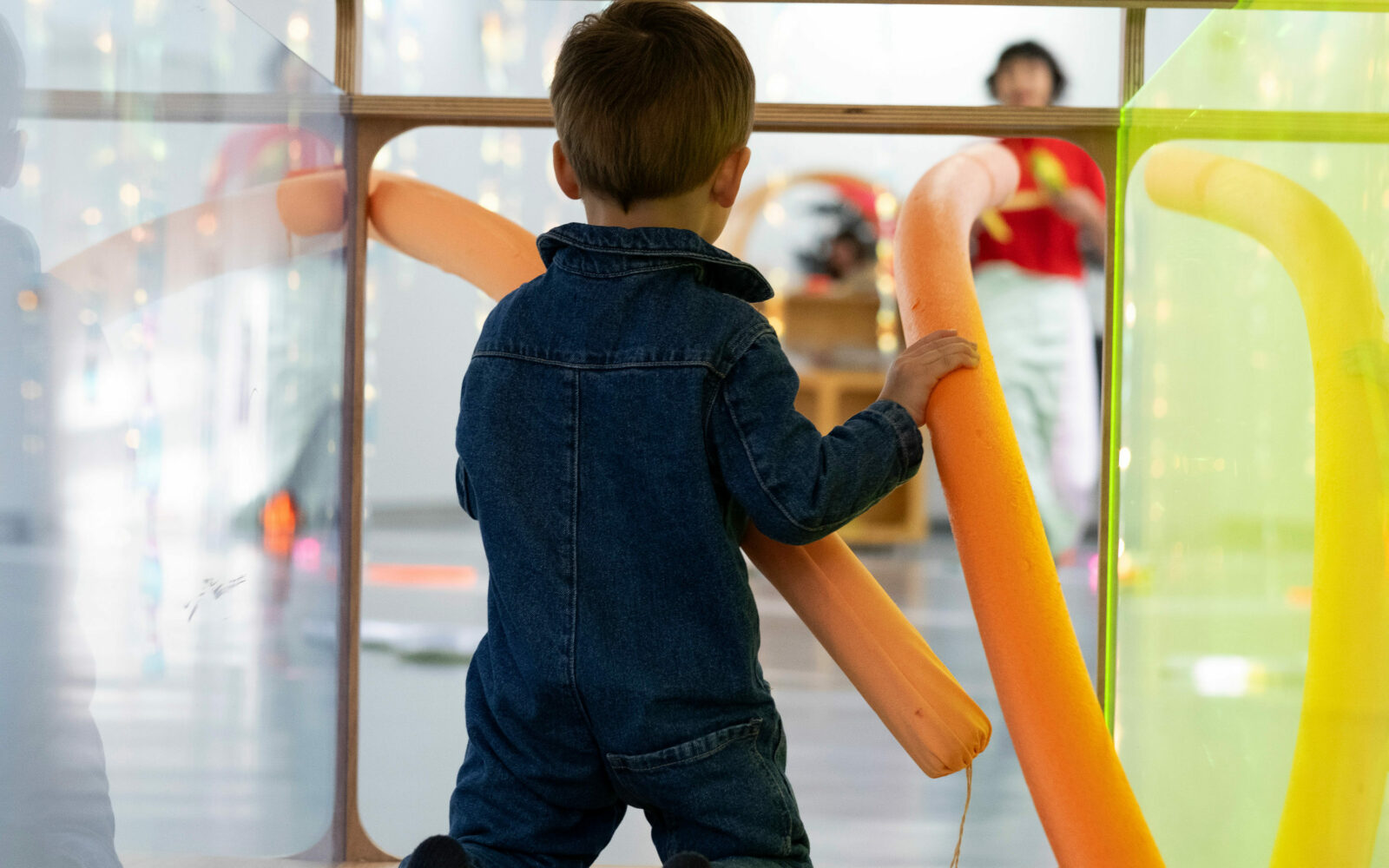 Enfant pendant l'atelier flac!